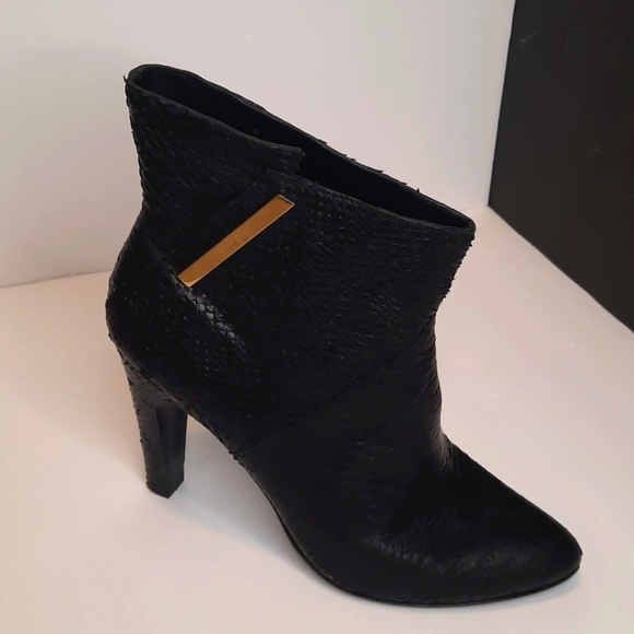 Sigerson Morrison Black Heeled Boots - Picture 2 of 3